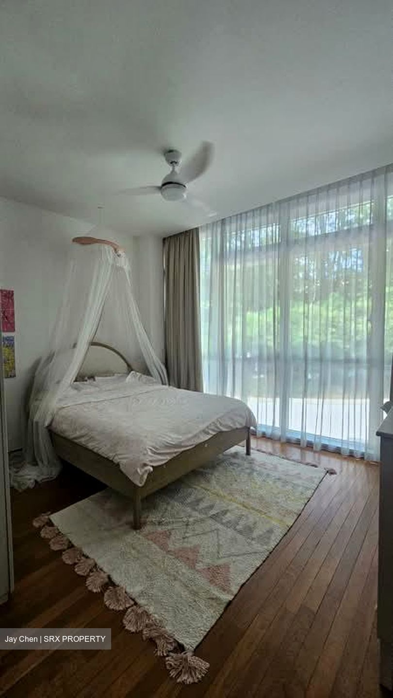 Upper Serangoon Road (D19), Terrace #581876421